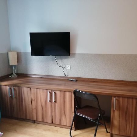 Pokoje Goscinne Z Prywatna Lazienka Dla Firm Gliwice Exterior foto